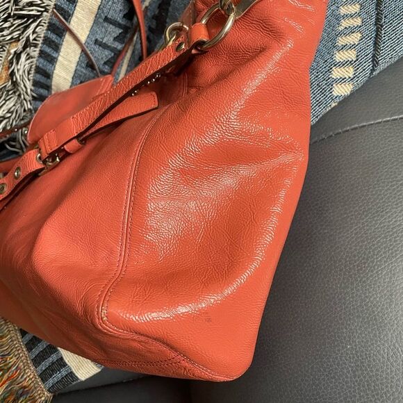 Coach coral/apple charm tote Leather handBag 14925 - Picture 7 of 12